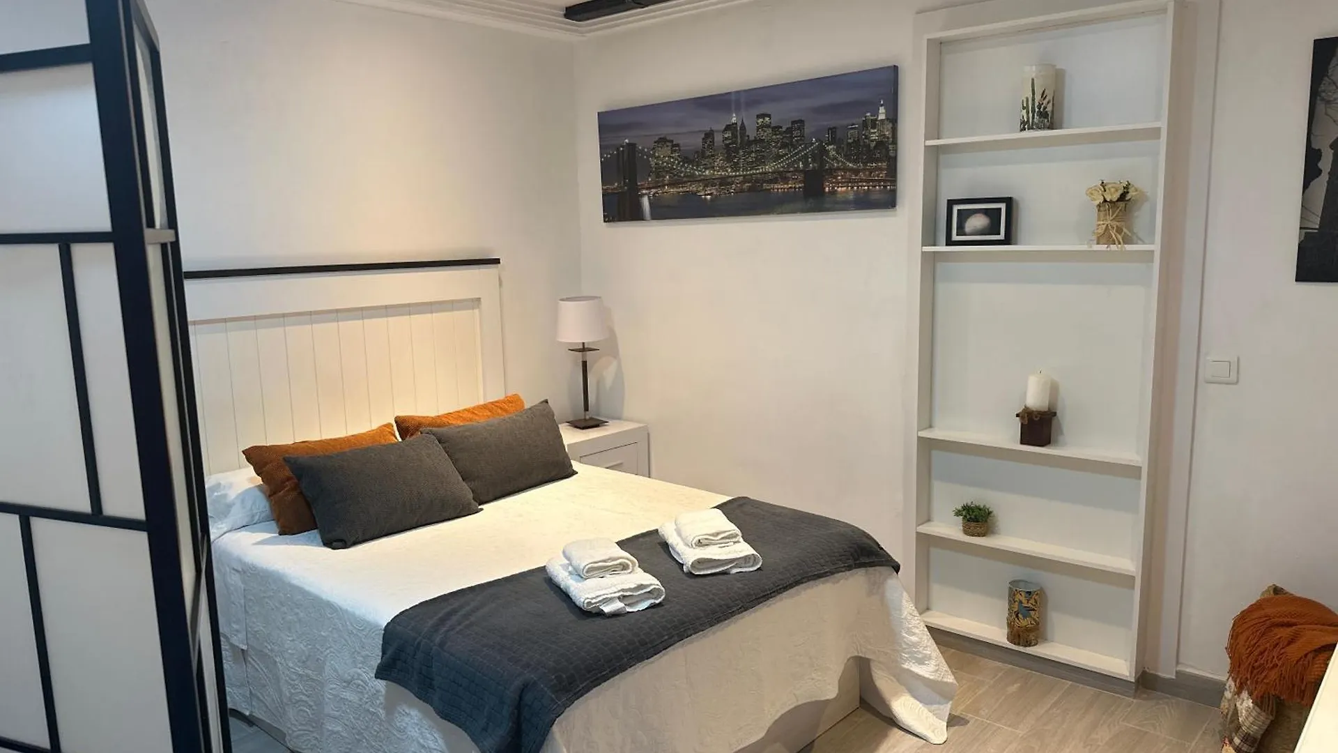 Espectacular Loft Con Piscina Comunitaria Junto Al Mar Malaga Apartment
