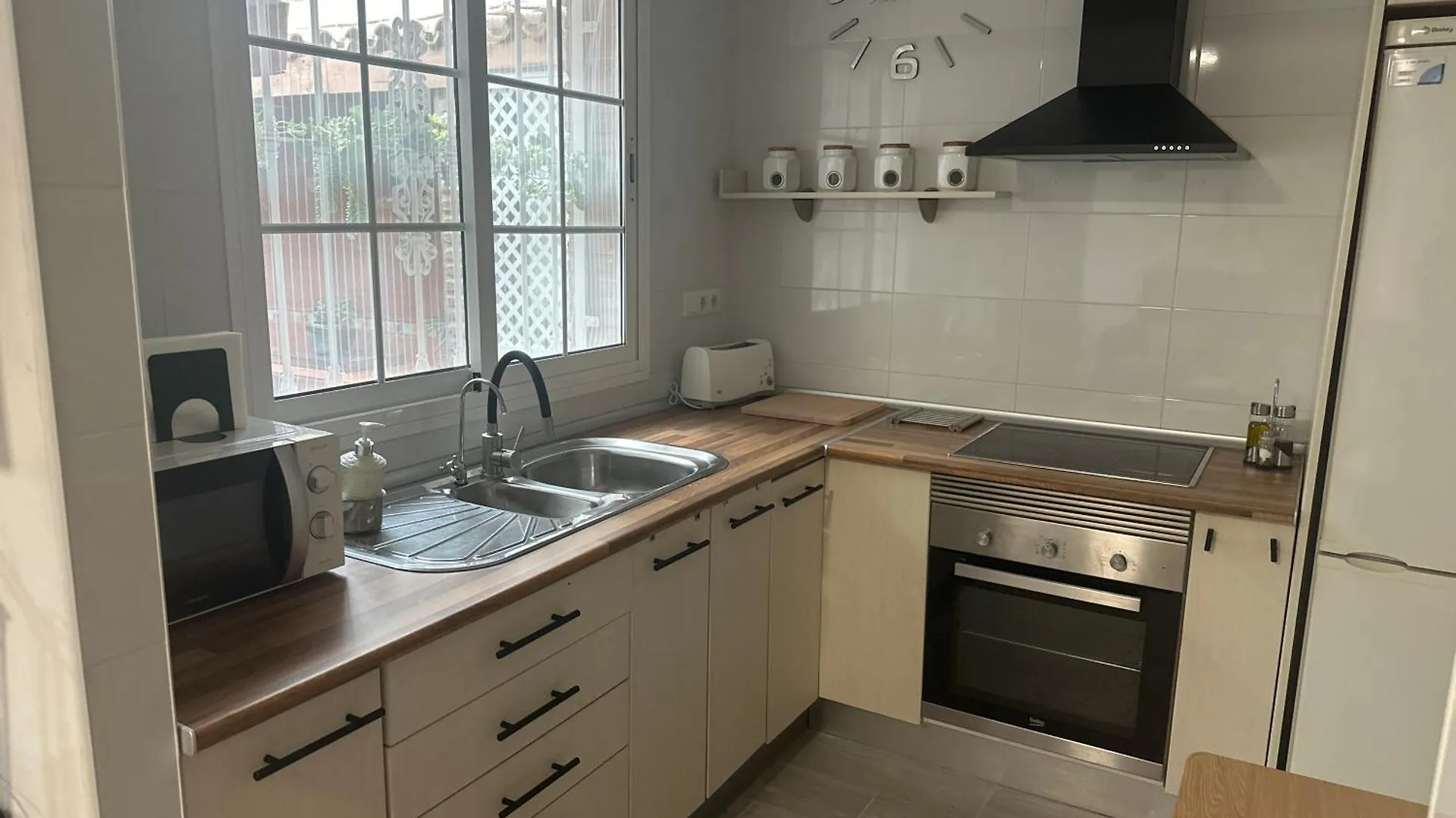 Espectacular Loft Con Piscina Comunitaria Junto Al Mar Malaga Apartment